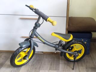 Беговел в отличном состоянии