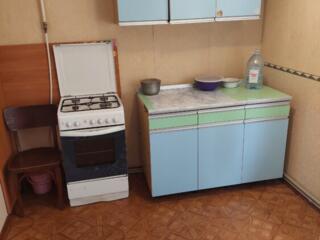 Сдаю однокомнатную квартиру в Октябрьском.