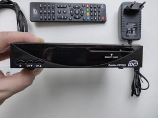 Продам Цифровой эфирный ресивер DVB-C / DVB-T2