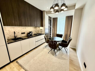 Spre chirie apartament premium în inima orasului, în complexul ...