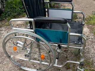 Продам инвалидную коляску