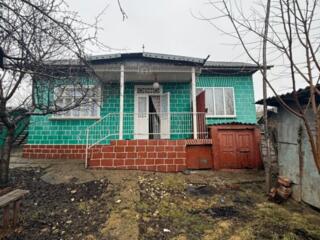 Casă Glinjeni Fălești 13500€ 060333677
