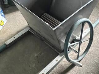 Продам дробилку для винограда