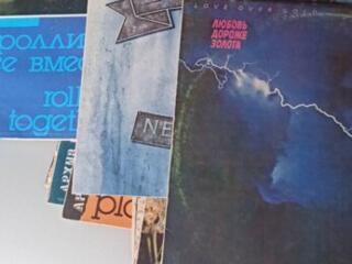 Продам пластинки.