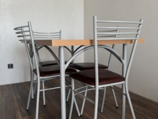 Обеденный комплект (стол + 4 стула)