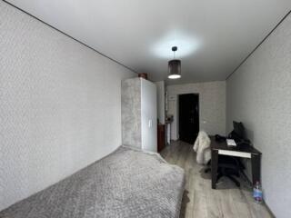 В продаже комната в коммунальной квартире в Одесса, район Черёмушки, .