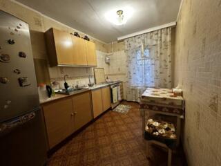 Продаётся просторная трёхкомнатная квартира в Малиновском районе — ...