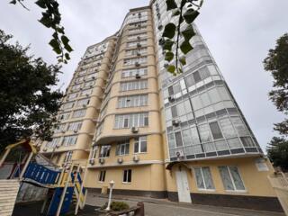 Продаетмя квартира в престижном районе города.Квартира ...
