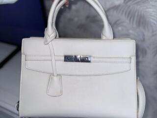 Продам сумку за 350 руб