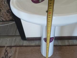 Продам умывальник тюльпан КОЛОМБА.