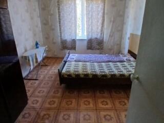 Здається 3х кімнатна квартира