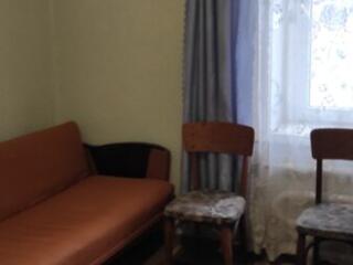 Здаю 1 кімнату в гуртожитку