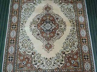 Ковровая накидка на диван, в отличном состоянии