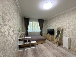Продам 1 комн.квартиру 35 кв.м Семена Палия Программы.