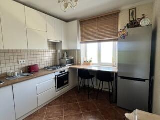 Сдаётся 2 комнатная квартира