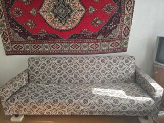 De vânzare: canapea extensibilă