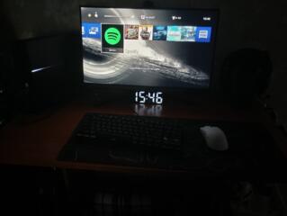 Продам playstation 4 fat