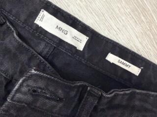 Джинсы Mango