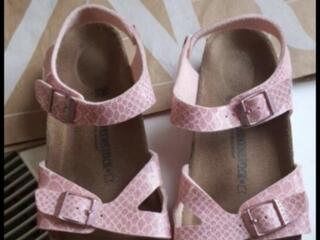 Босоножки Birkenstock