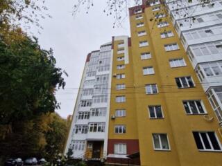 Продаж 2кім. квартири вул. Жасминова