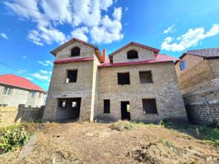 В продаже 2-этажный дом 246 м2 плюс мансарда на плитах перекрытия - ..