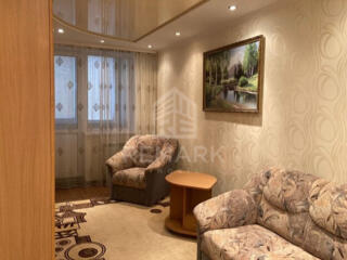 Apartament bilateral, bine compartimentat, situat lângă parc! - ...