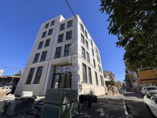 Chirie clădire noua de oficii cu suprafata de 300 mp pe nivel, ...