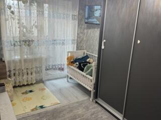 Se vinde apartament