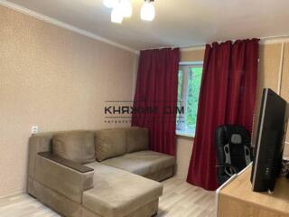 Задається 1-кімнатна з євроремонтом, цегляний будинок 2/5, ...