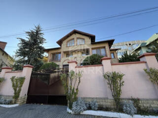 Casă spațioasă într-o zonă liniștită în sectorul Botanica Se oferă ...