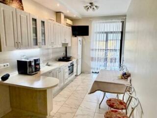 Сдам 2-ком. квартиру с ремонтом в жк КРИТ на Французском бульваре.