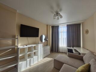 Сдам просторную 1-комнатную квартиру в жк Морская Симфония в Аркадии.