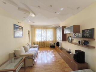 Продам 3 Комн. Кв, На Таирова, Район 55 Школы
