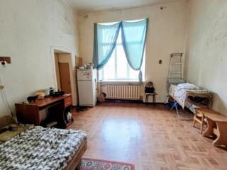 Продам комнату в коммуне в пер. Нахимова / парк Шевченко