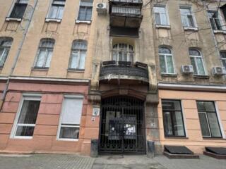 В продаже помещение на пересечении улиц Базарной и Ришельевской в ...