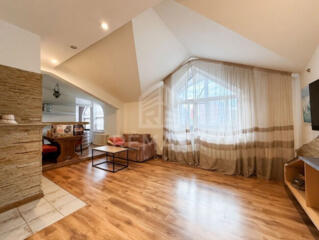 Vânzare apartament cu 3 camere | Buiucani, str. Alba Iulia vis a vis .