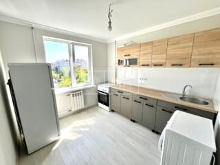 Vă propunem spre vânzare apartament cu 2 odai, amplasat în sect. ...