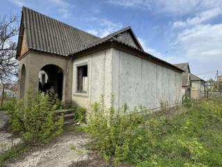 Продаётся дом в Парканах. Под ремонт. +Видеообзор