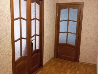 Продаю 2-к квартиру. Солянi можливо сертифiкат