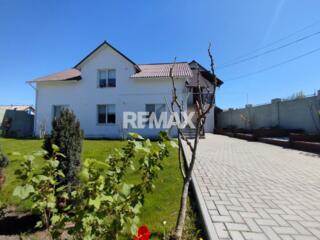 Casă cu 2 niveluri și intrări separate | 160 m² utili | 4 ari | Sînger