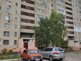 Продается большая 2-комнатная квартира чешка в г. Днестровск