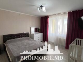 Vă propunem spre vânzare acest apartament cu 2 camere și living, ...
