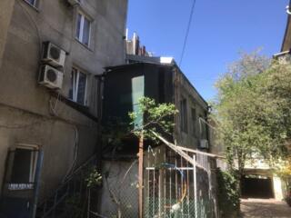 К продаже предлагается 2-комнатная квартира в центре города Одессы, в 