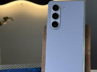 Samsung Galaxy Z Fold5
