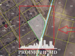 ​ ​ Spre vânzare se oferă teren pentru construcții, situat în ...