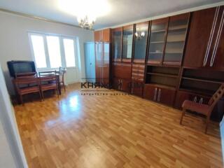 Продаж роздільної 3-х кімнатної квартири по вул. Василя Стуса 28. ...