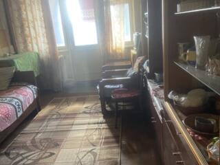 3-комн 5/5 Юности-«Причерноморье»