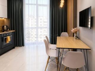 Код: 2673. Дизайнерская двухспальная квартира в Аркадии с видом на мор