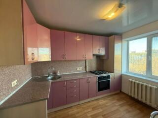 Продам 3-к квартиру на ж/м Левобережный-1, Березинка
