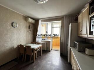 2-кімнатна квартира з паркінгом | Осокорки | 5 хв до метро   ...